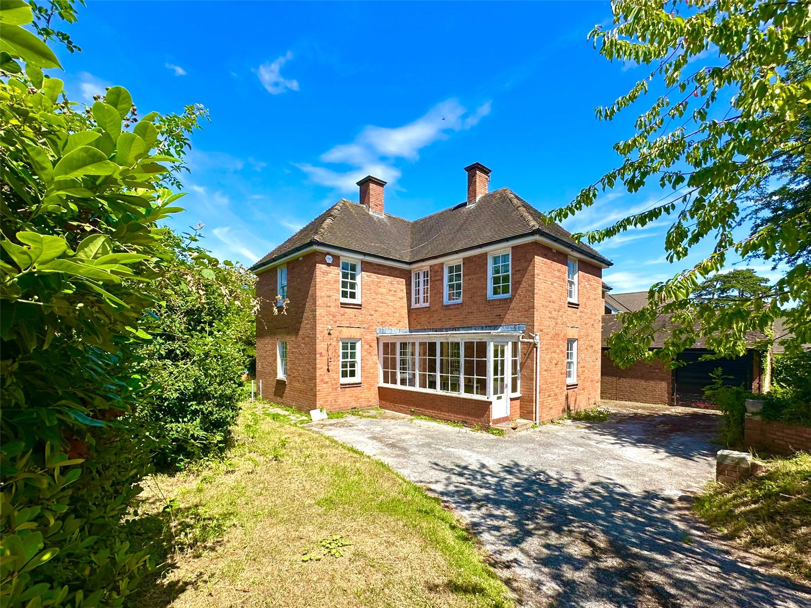 2 bedroom flat for sale