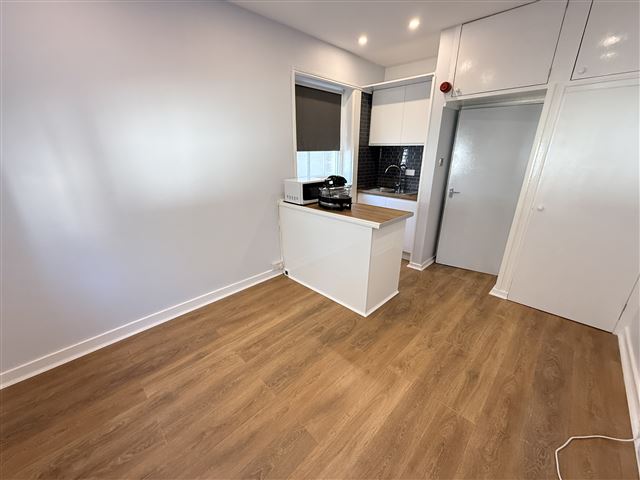 Flat 9, 44 South Terrace, Littlehampton photo 5