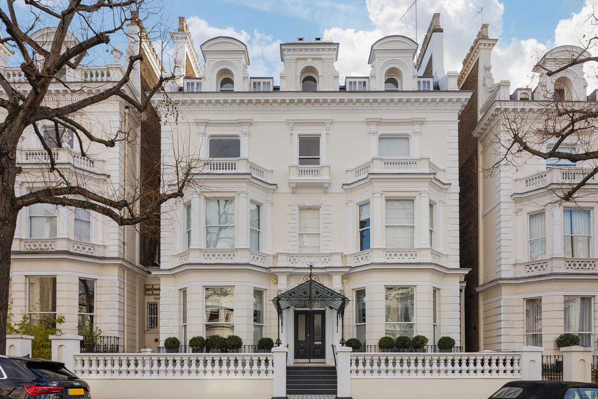 5 bedroom flat for sale 0