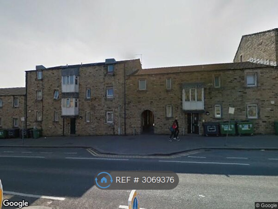 Flat B, Trinity Street, Huddersfield photo 2