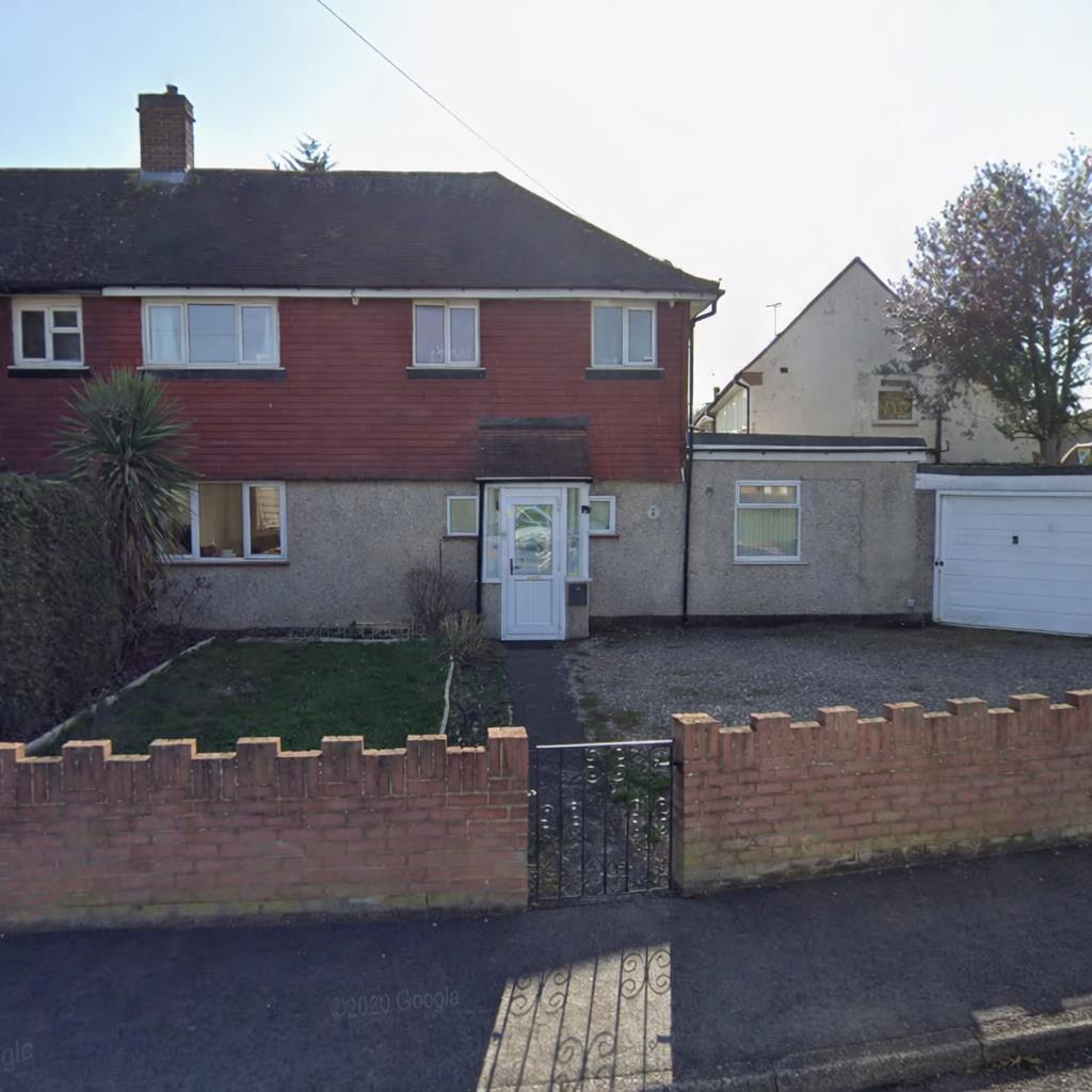 147, Southville Crescent, Feltham photo 2