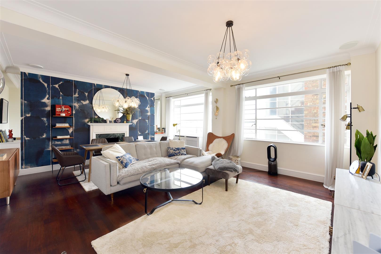 4 bedroom flat for sale 0