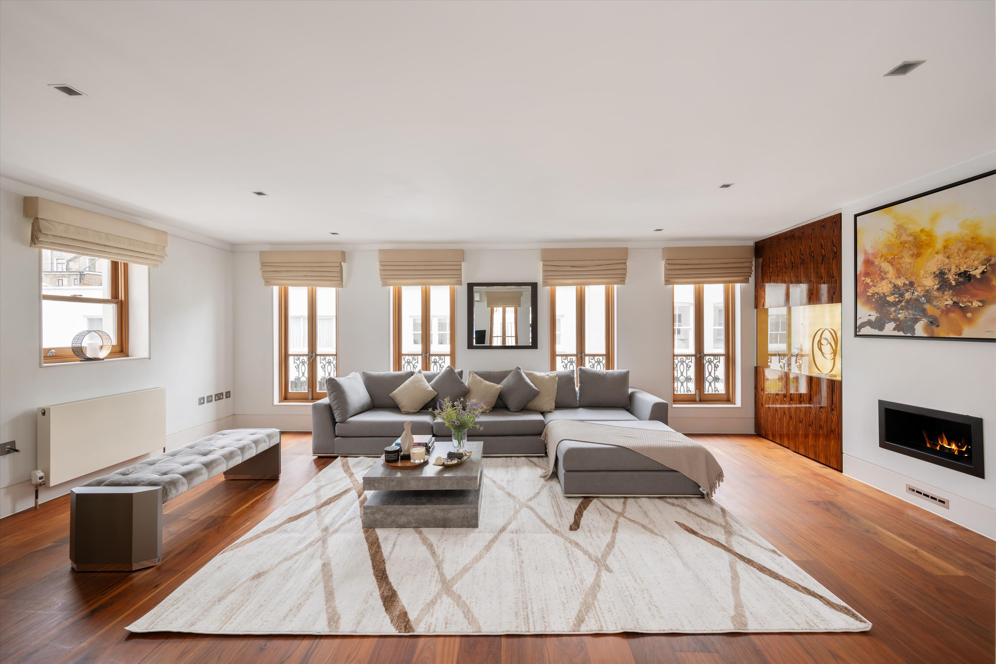 4 bedroom end terrace house for sale 0
