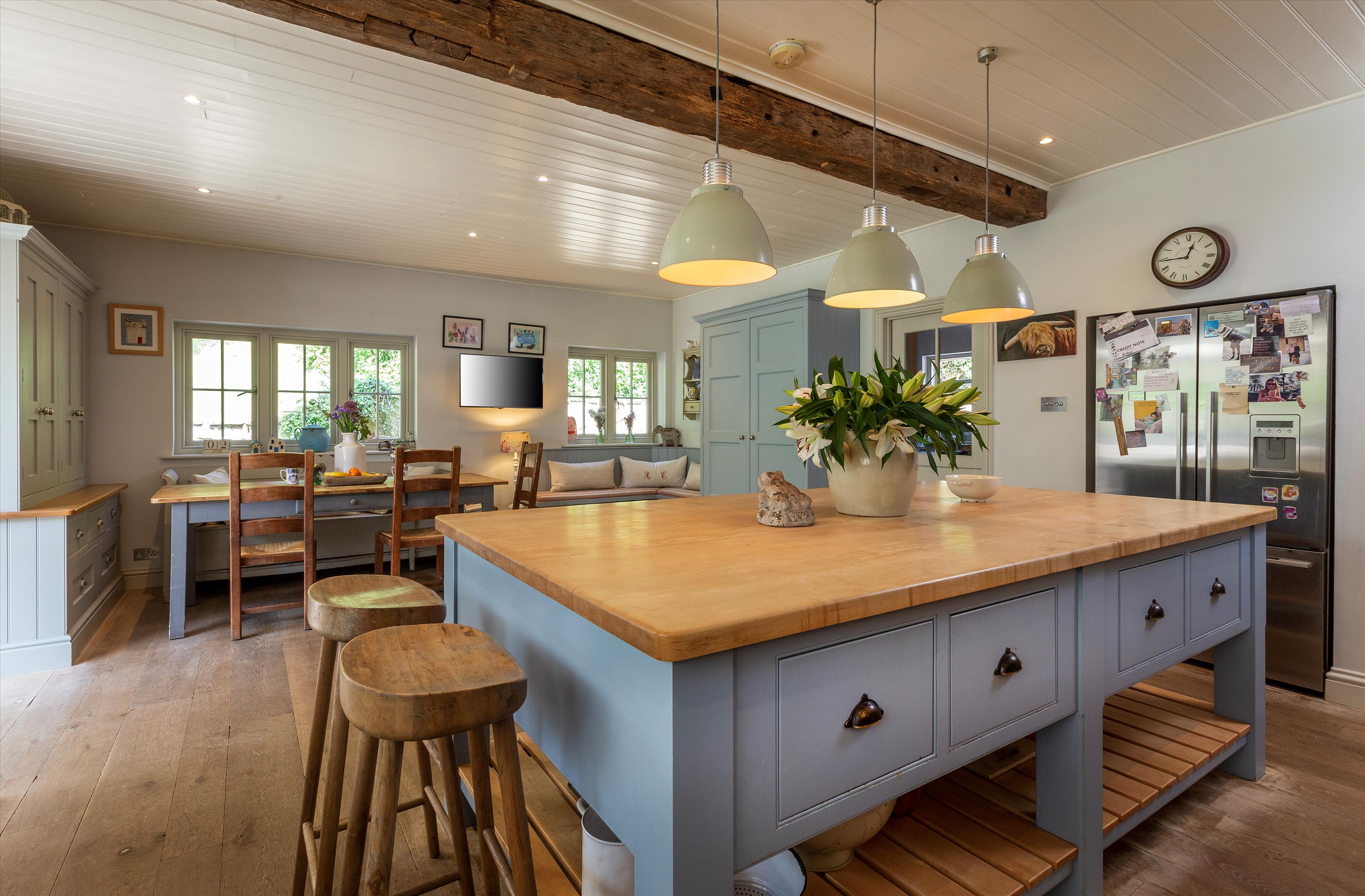 Photos of Mill Lane, Chiddingfold, Godalming, Surrey GU8. 64945271