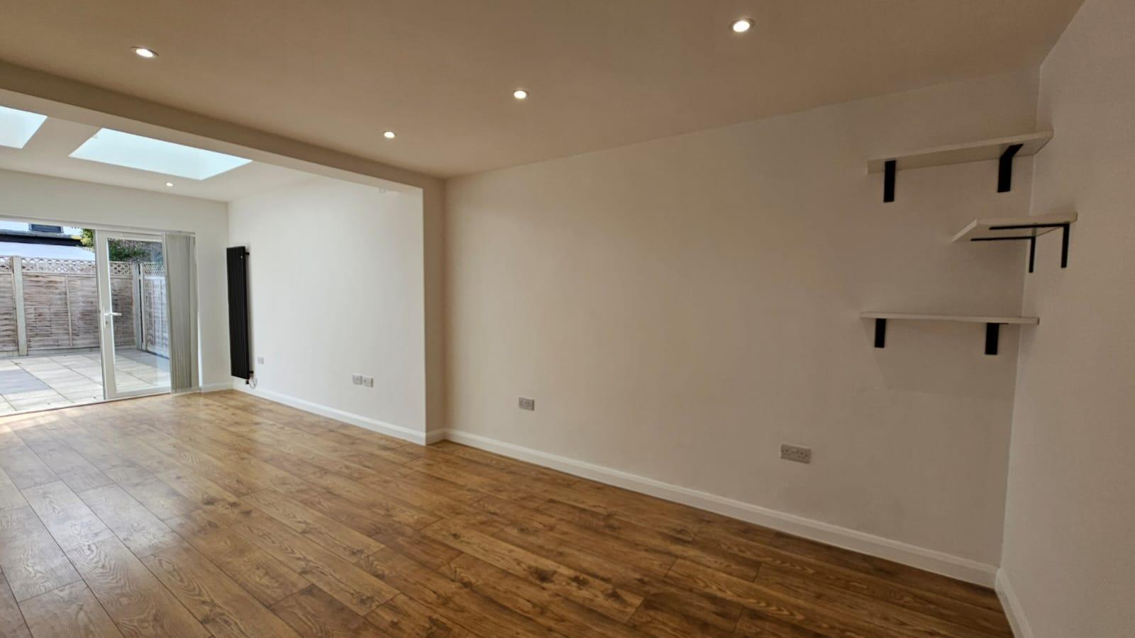 Flat 1, 52, Lea Crescent, Ruislip photo 4