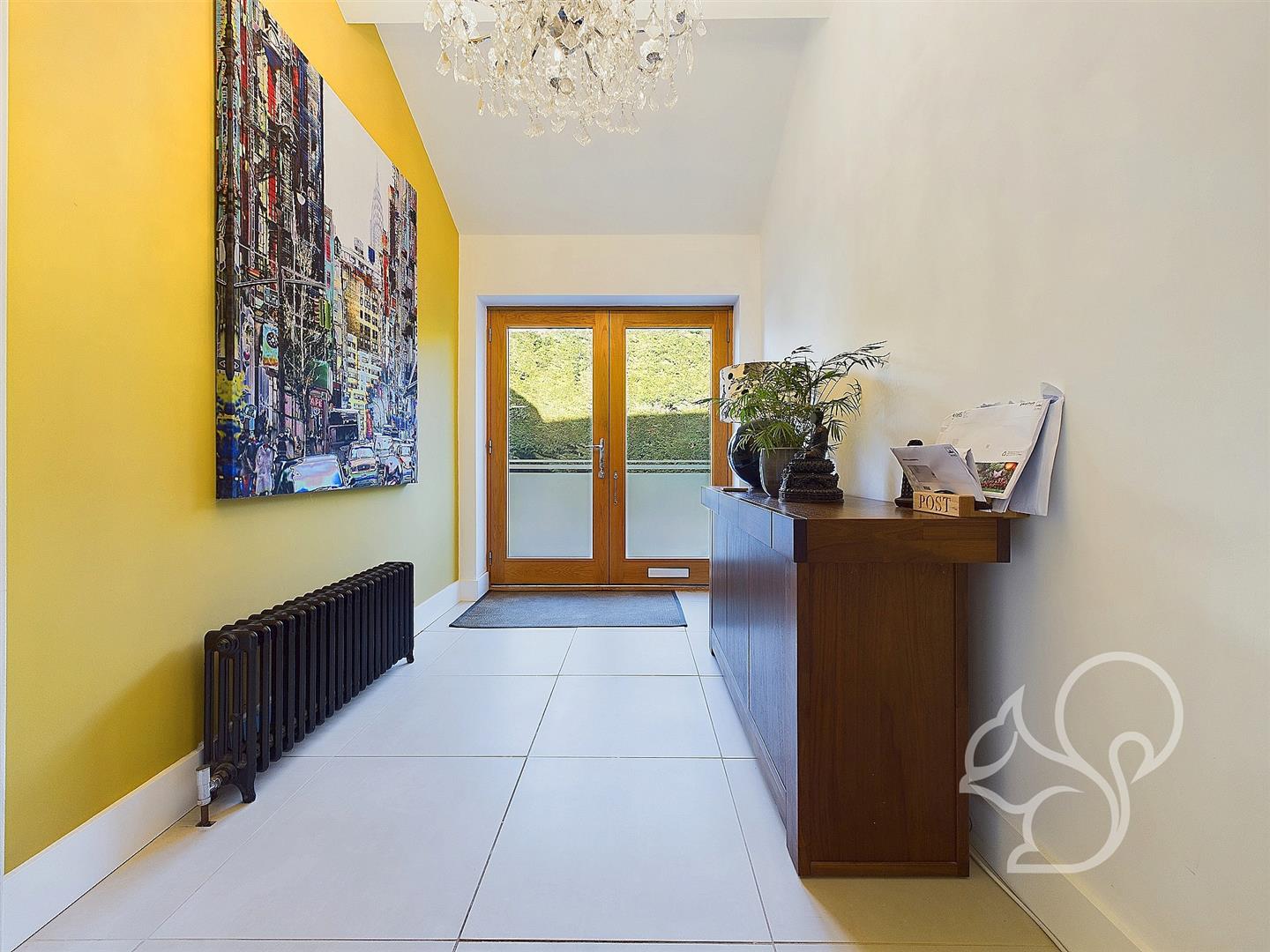 5 bedroom detached house for sale 0