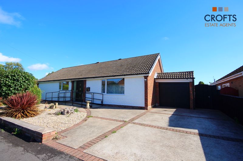 2-bed house on 12, Weston Grove, Immingham, £180,000