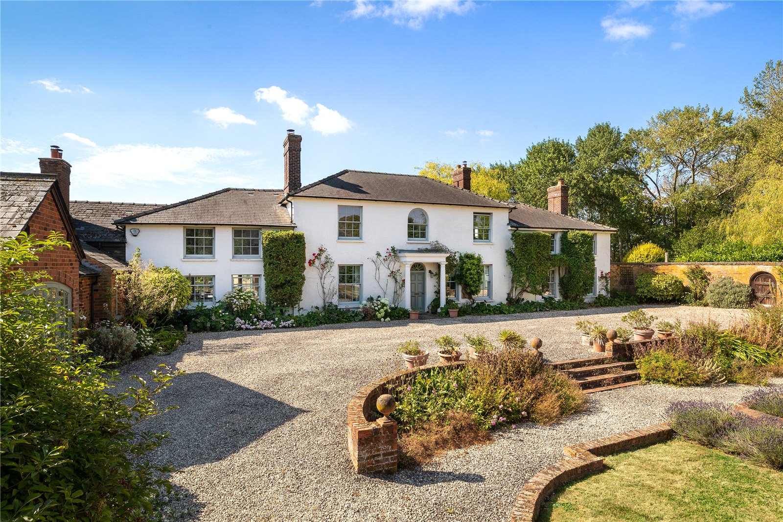 3 bedroom new flat for sale