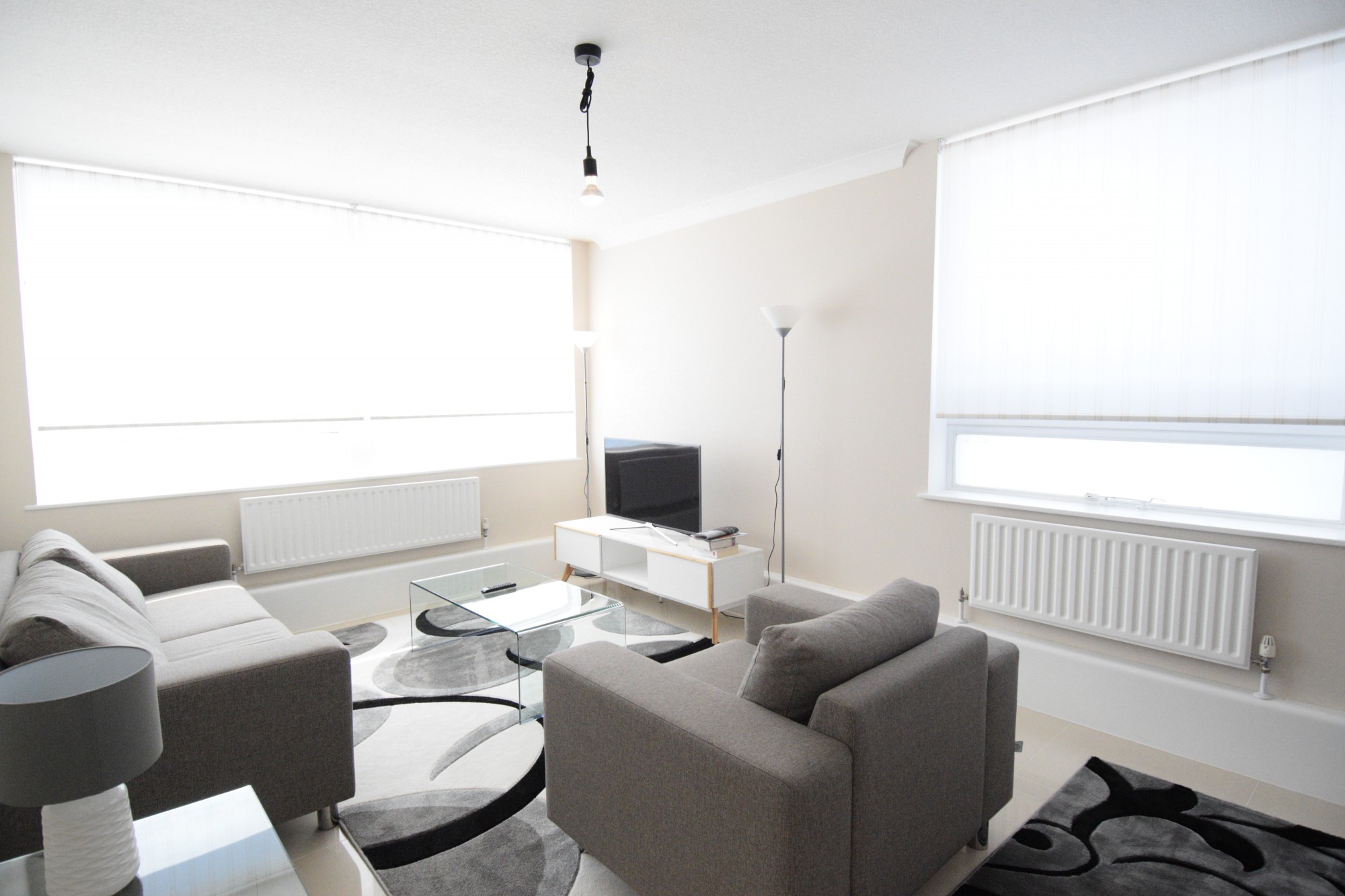 3 bedroom flat for sale 0