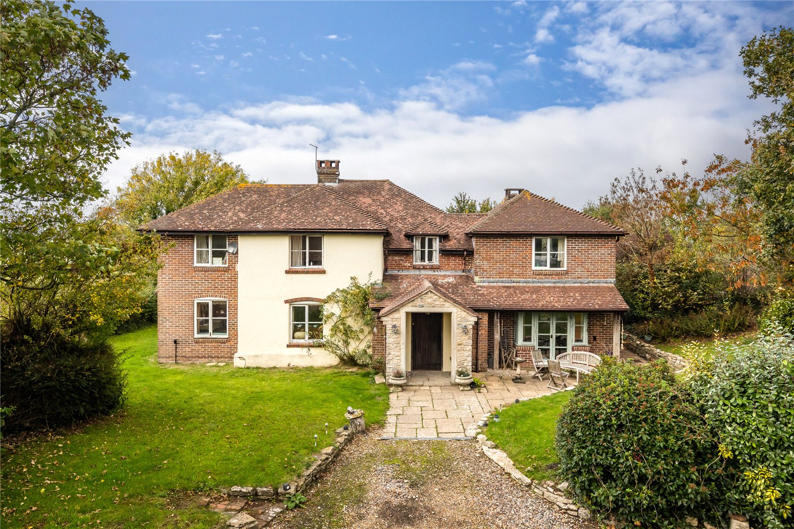 6 bedroom detached house for sale