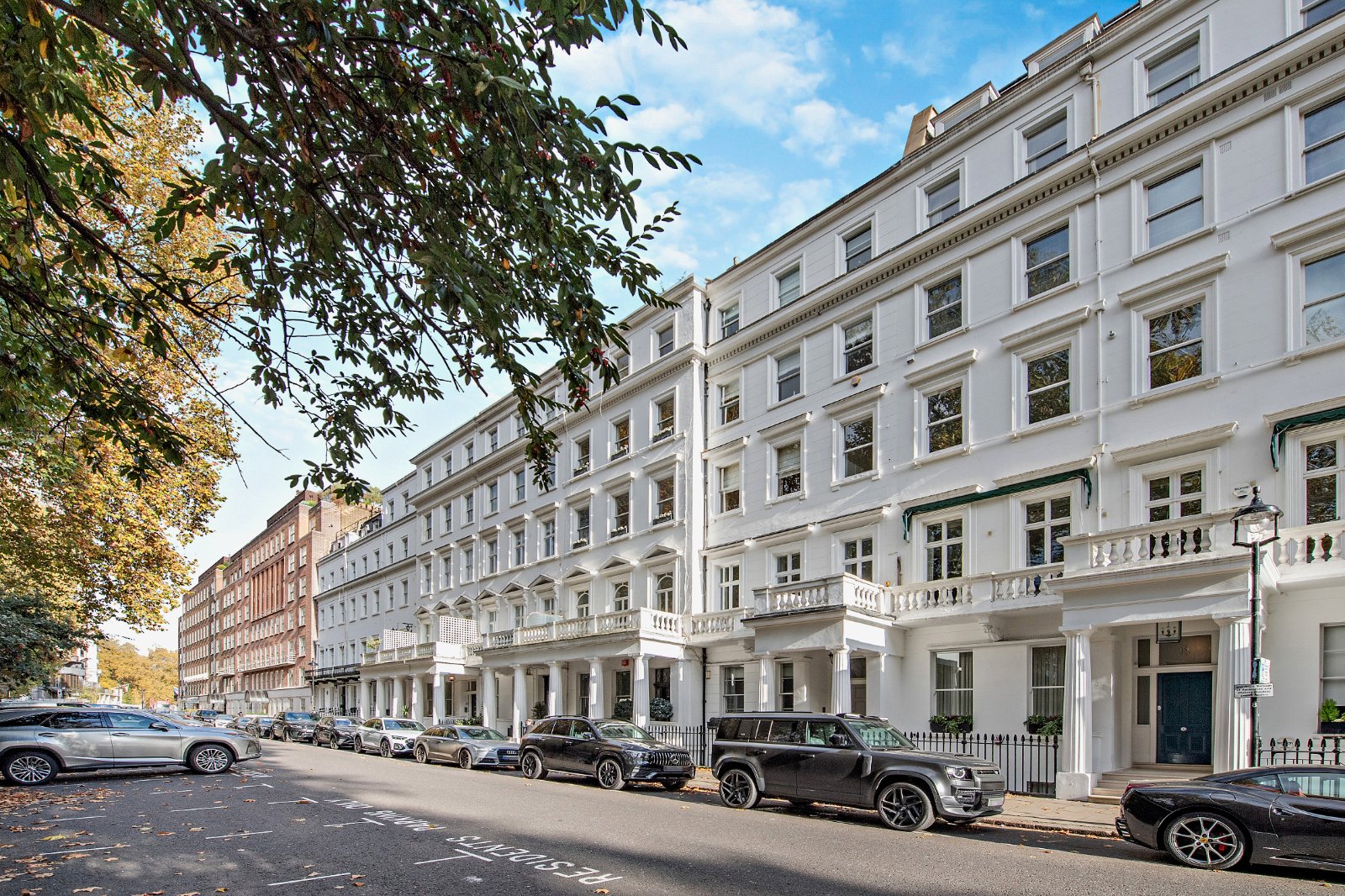 2 bedroom flat for sale 0