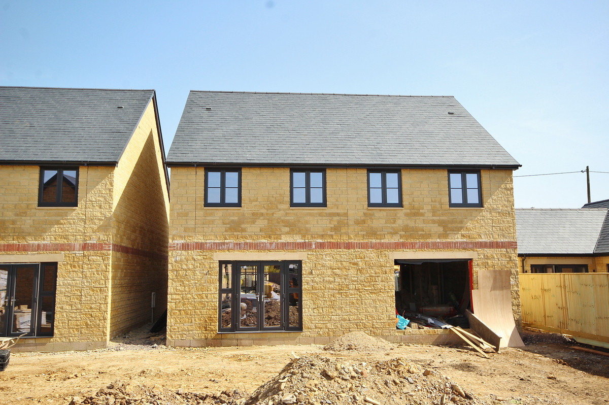Plot 5 Milestone Gardens, 52a Black Bourton Road, Carterton photo 3