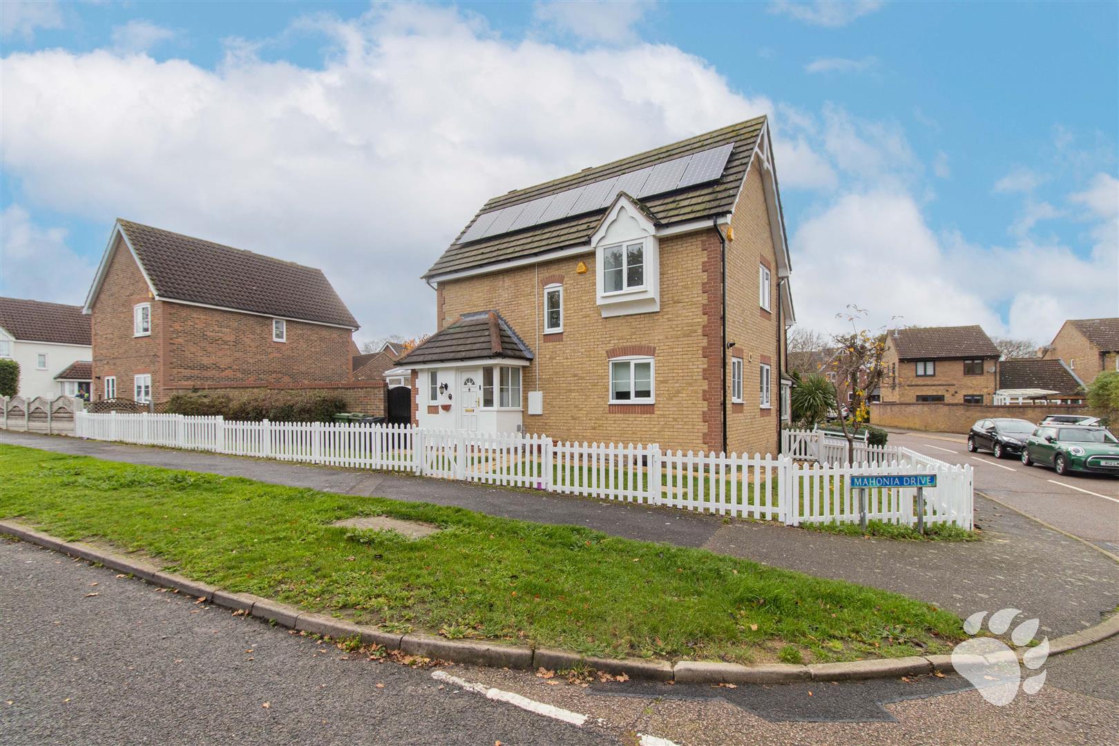 4-bed detached on 46, Nightingales, Basildon, £450,000