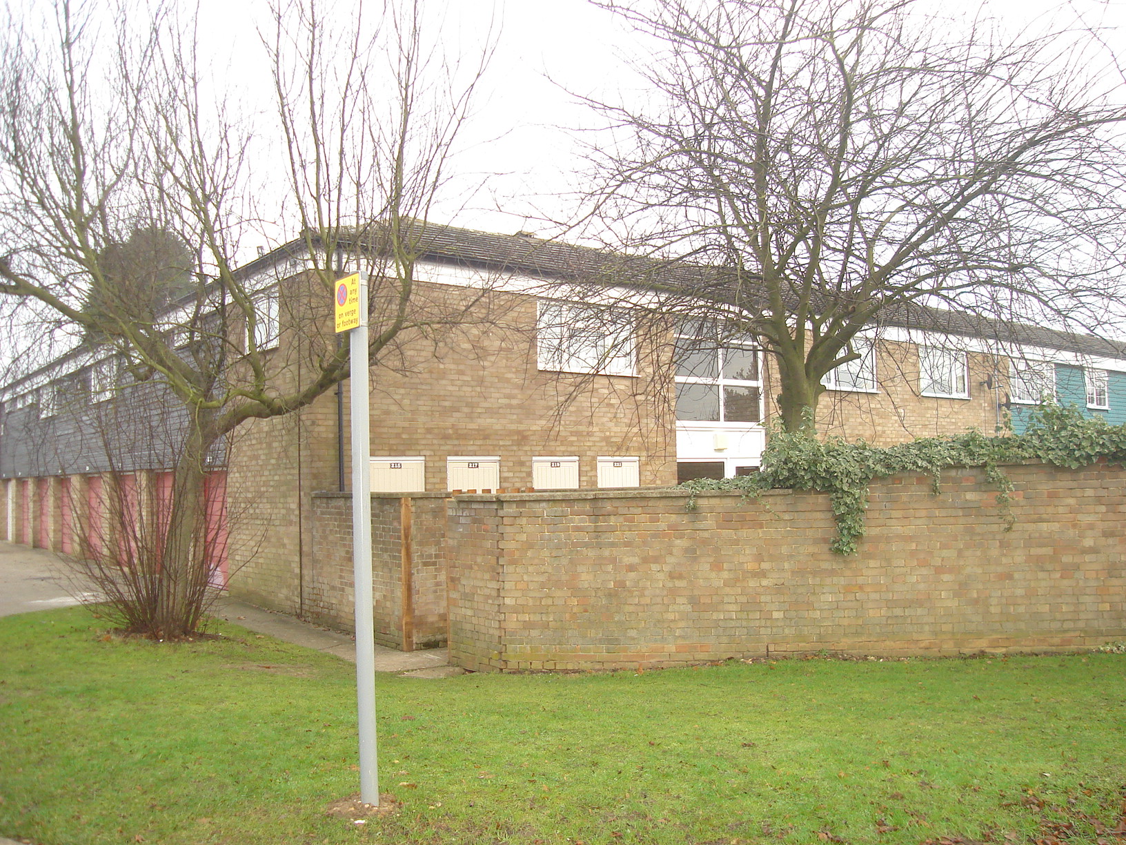 217, Jessop Road, Stevenage photo 5