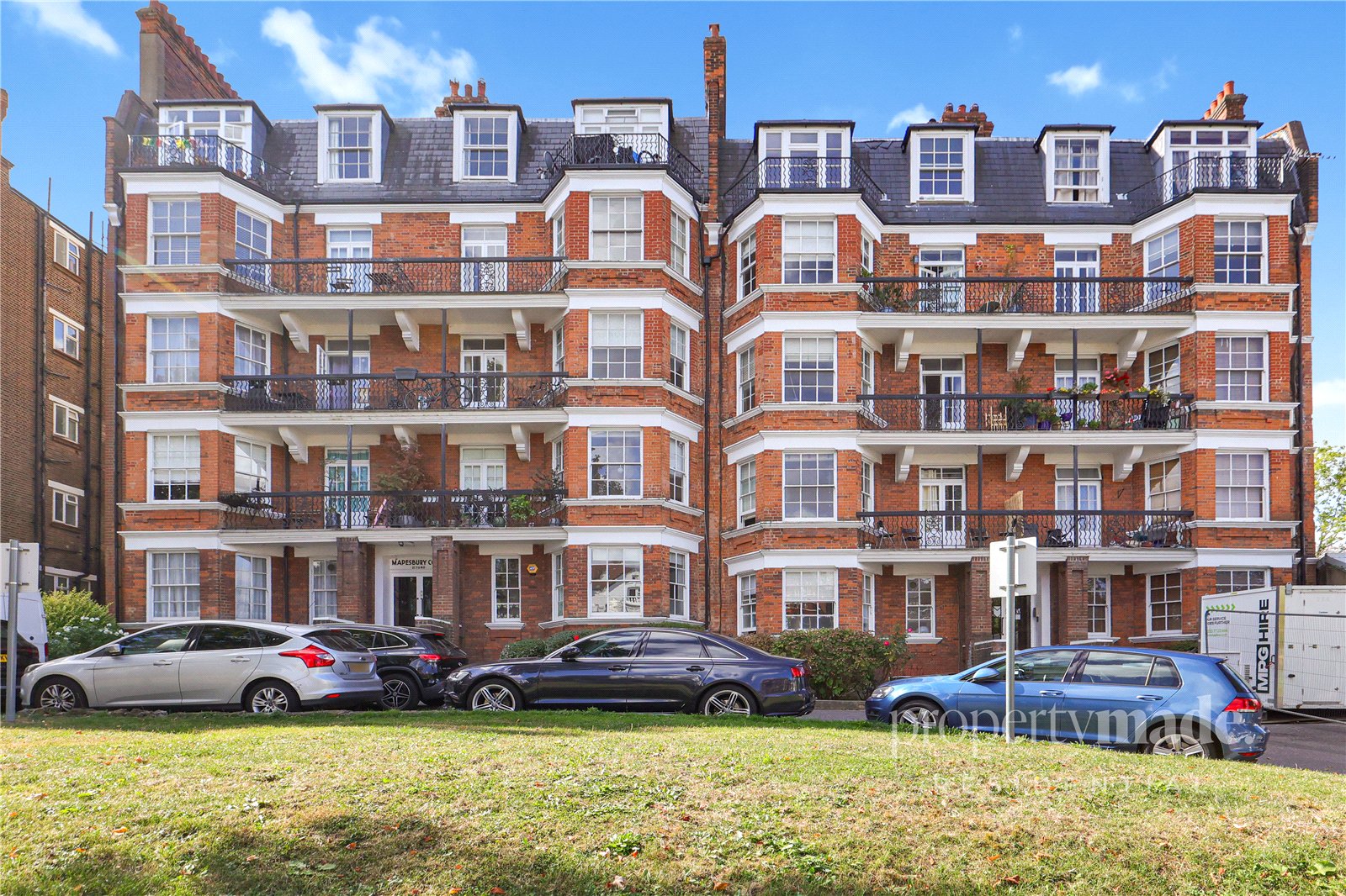 14,, Mapesbury Court, London photo 3