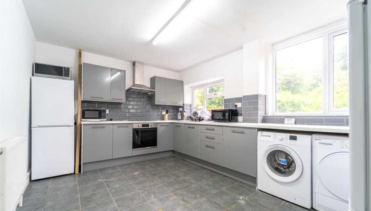 34, Earlsferry Way, London photo 5