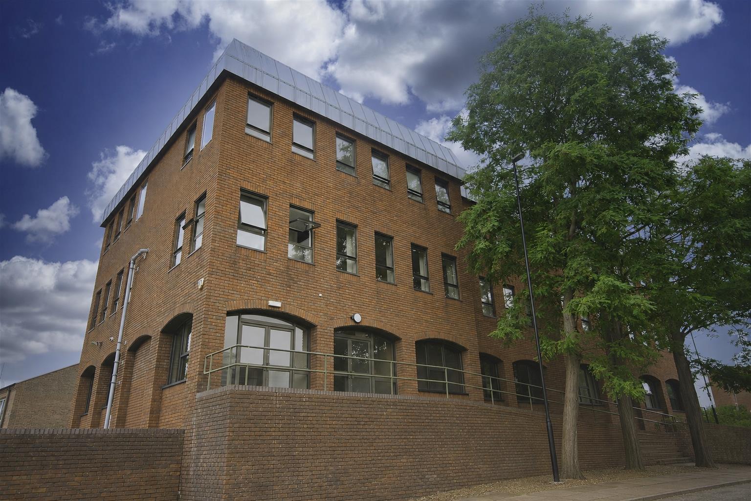 Flat 4, 33a Sheep Street, Northamptonshire photo 2