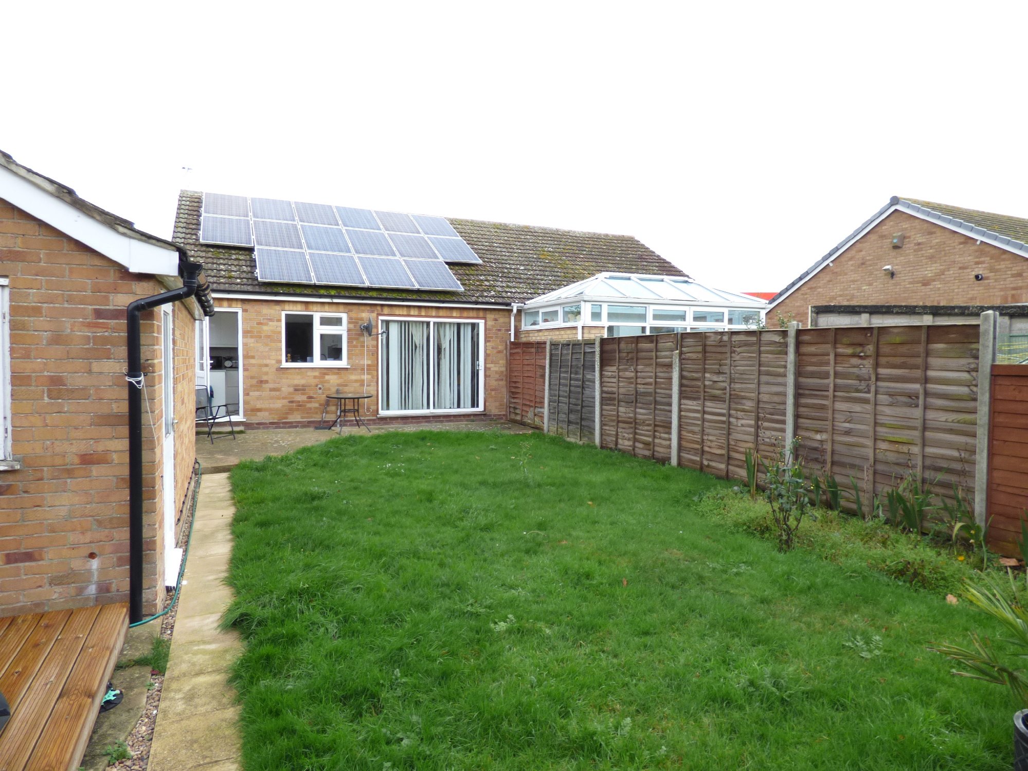 Free property report 31 Samsons Road, Brightlingsea, CO7 0RN Chimnie