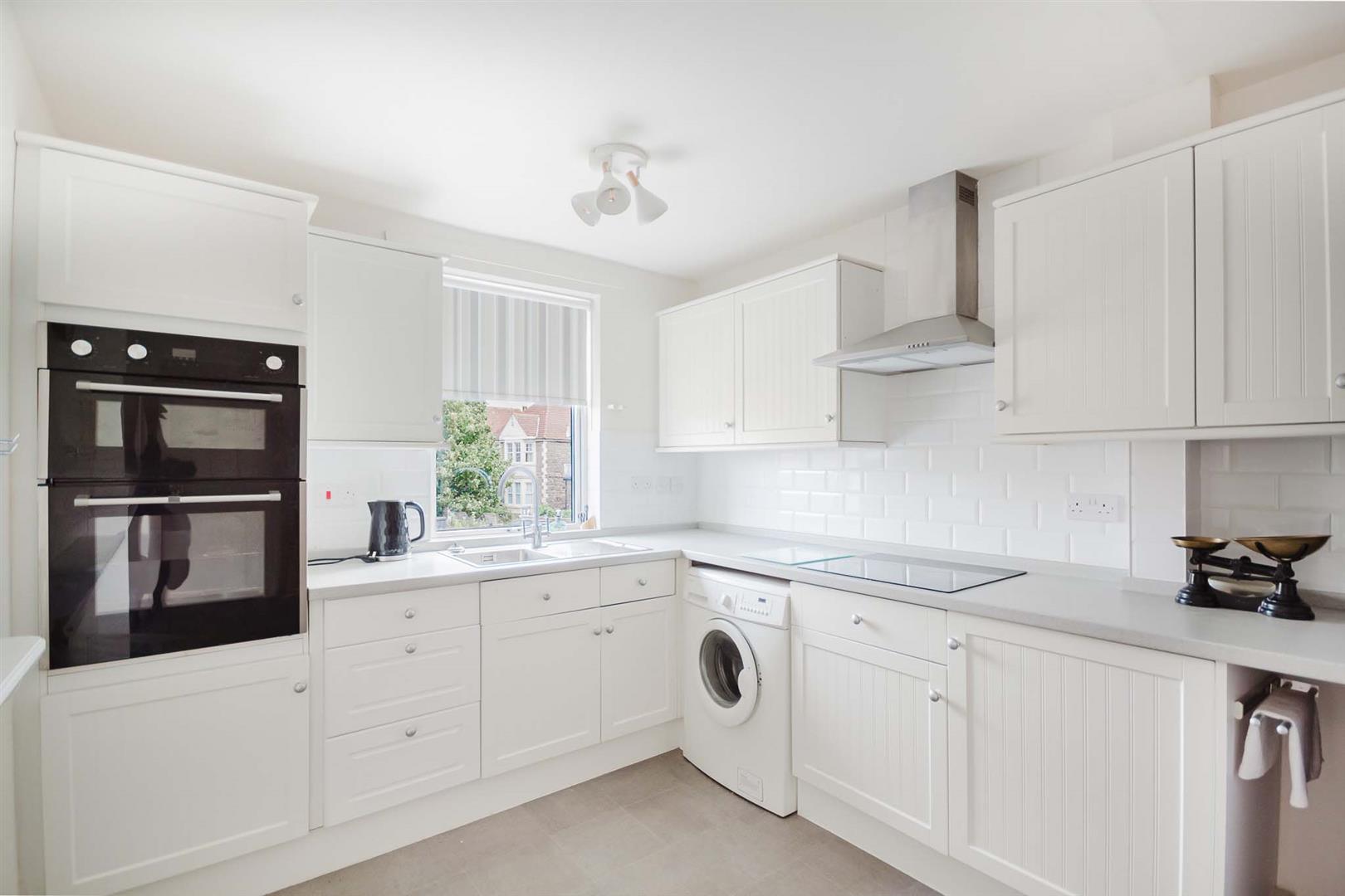 Flat 6 Berrow Lodge, Clarence Road East, Weston-Super-Mare photo 2