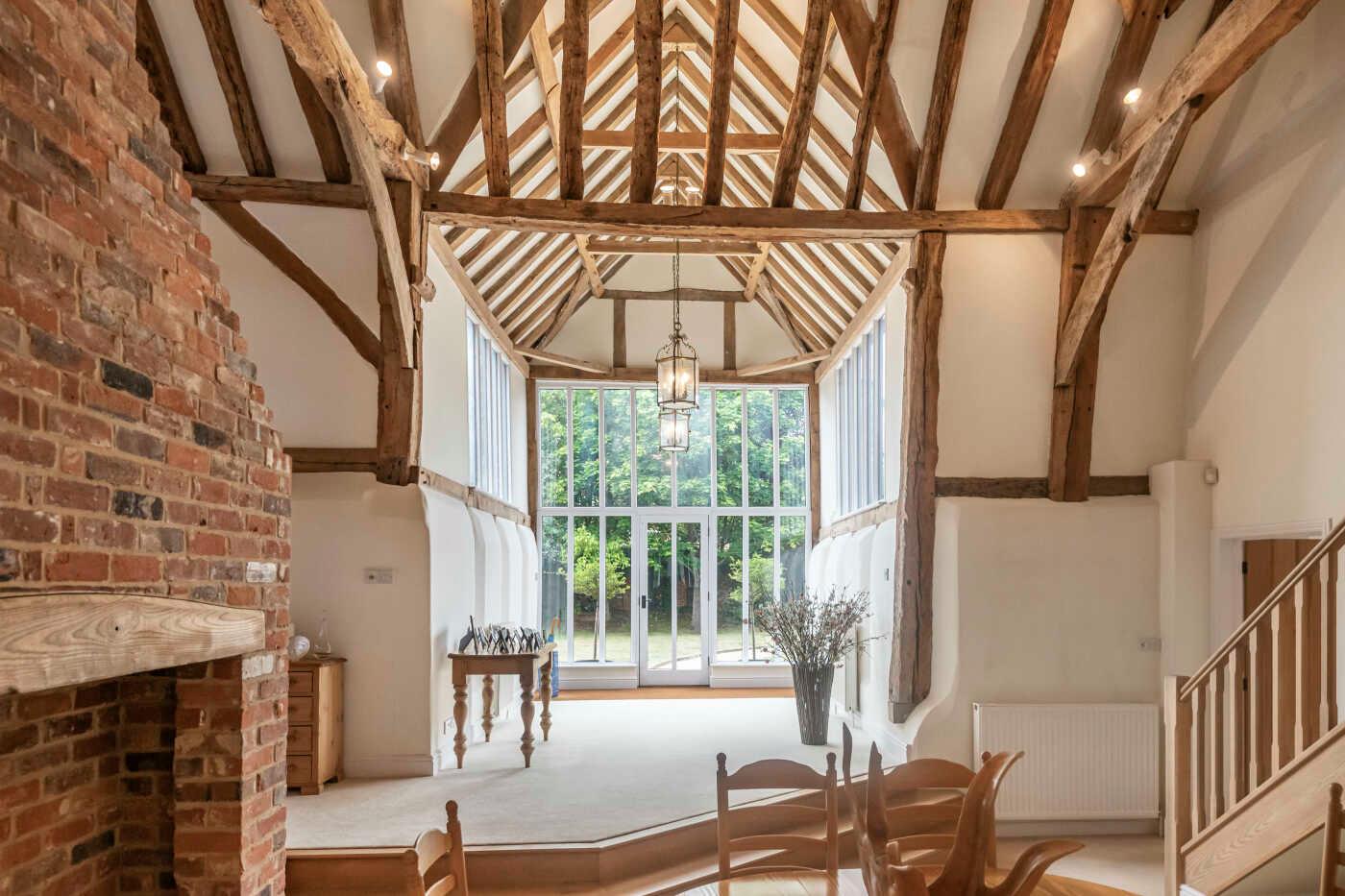 5 bedroom detached house for sale 0