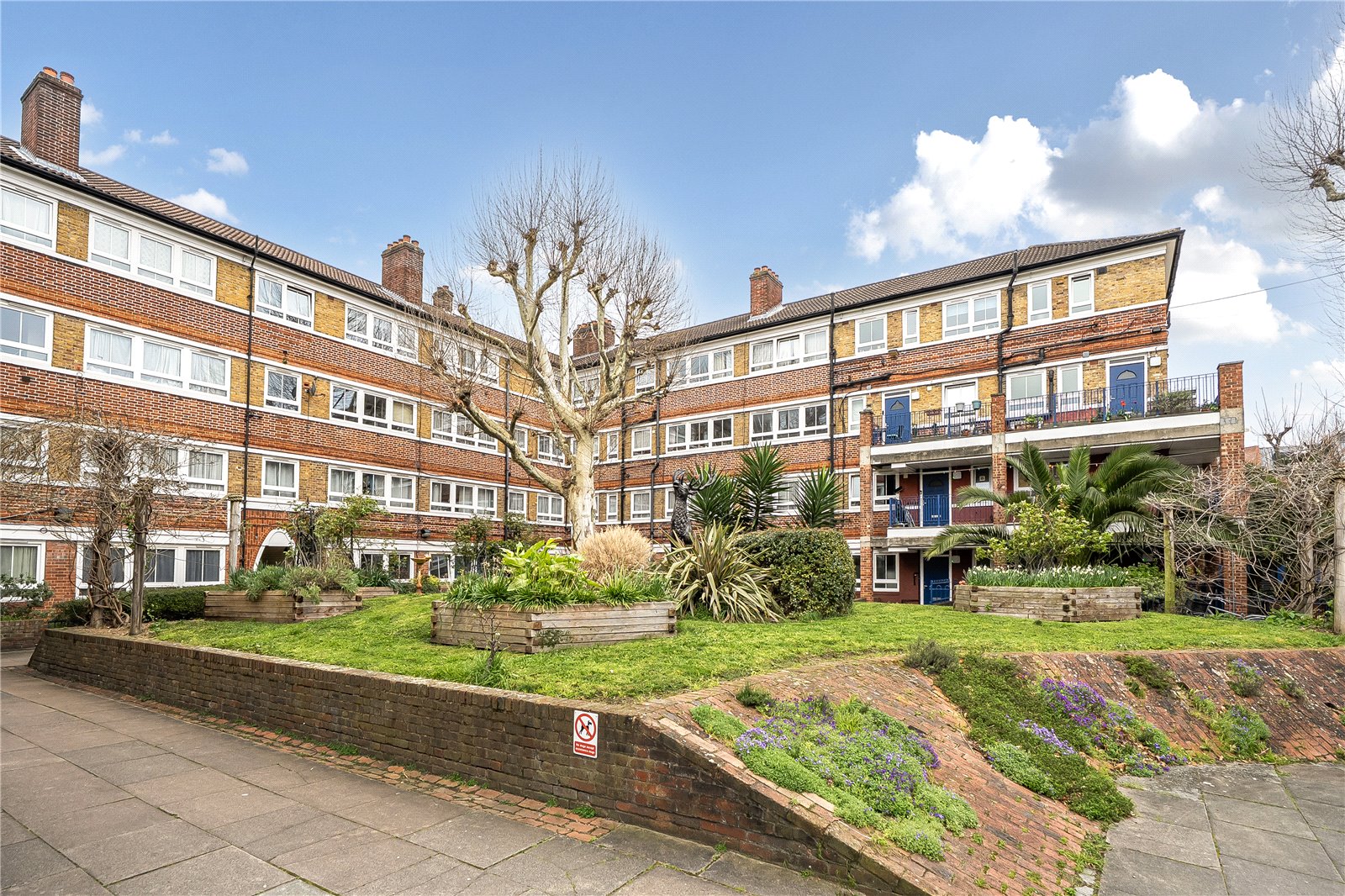 3-bed flat on 50, Meakin Estate, London, £480,000