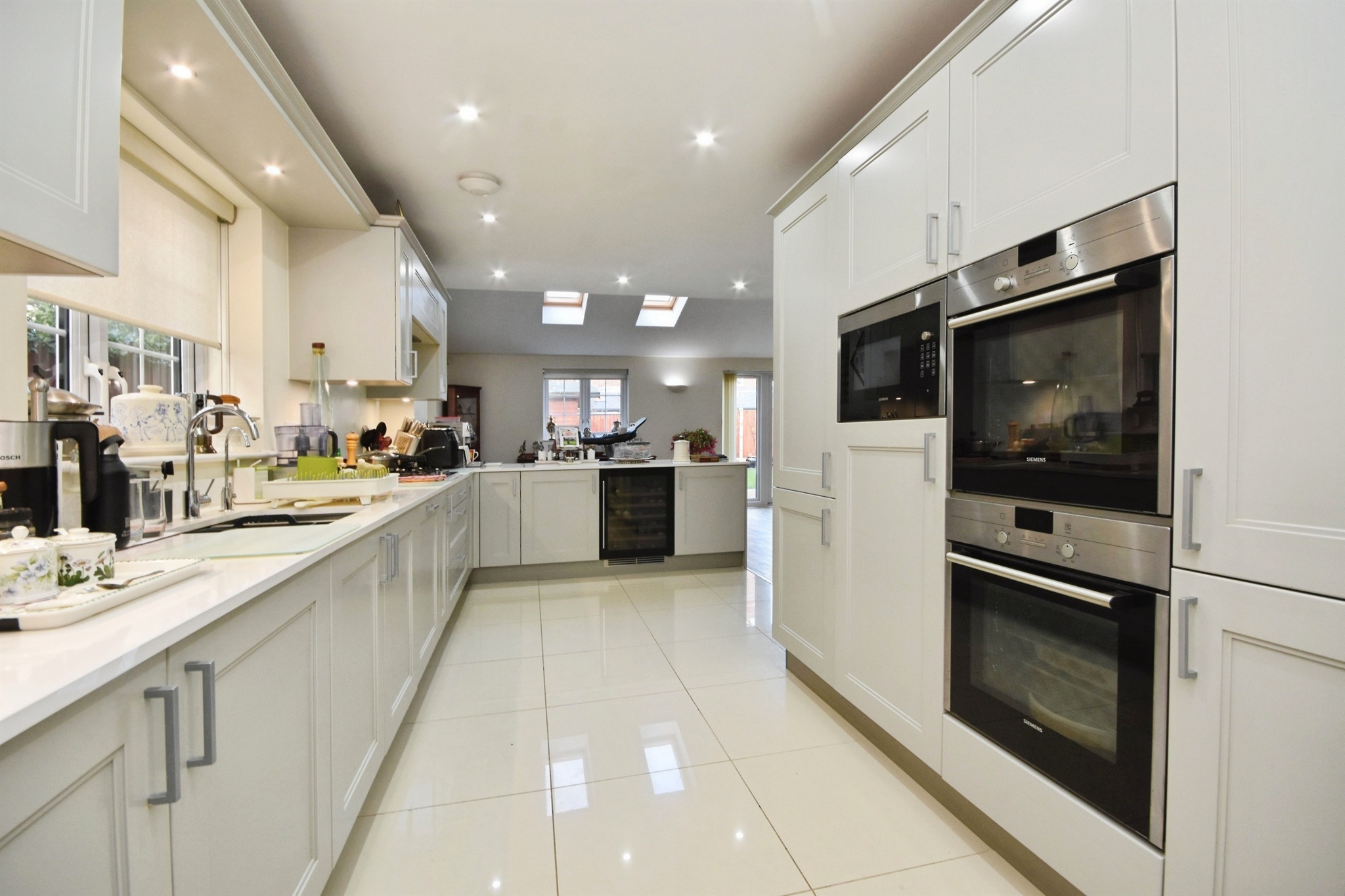 5 bedroom detached house for sale 0