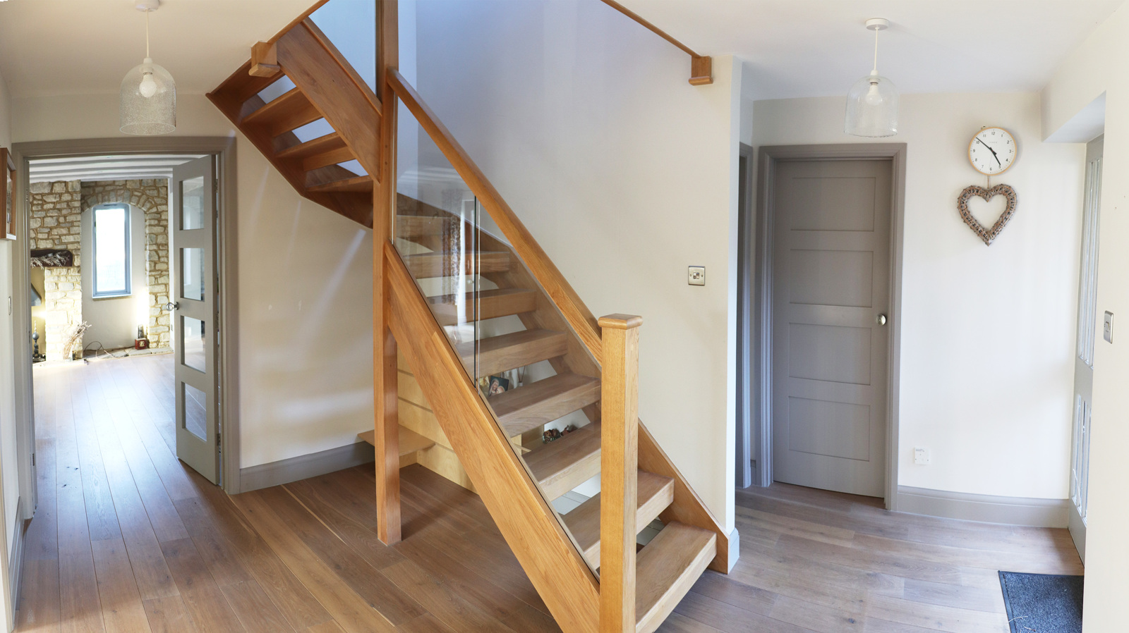 5 bedroom link-detached house for sale 0