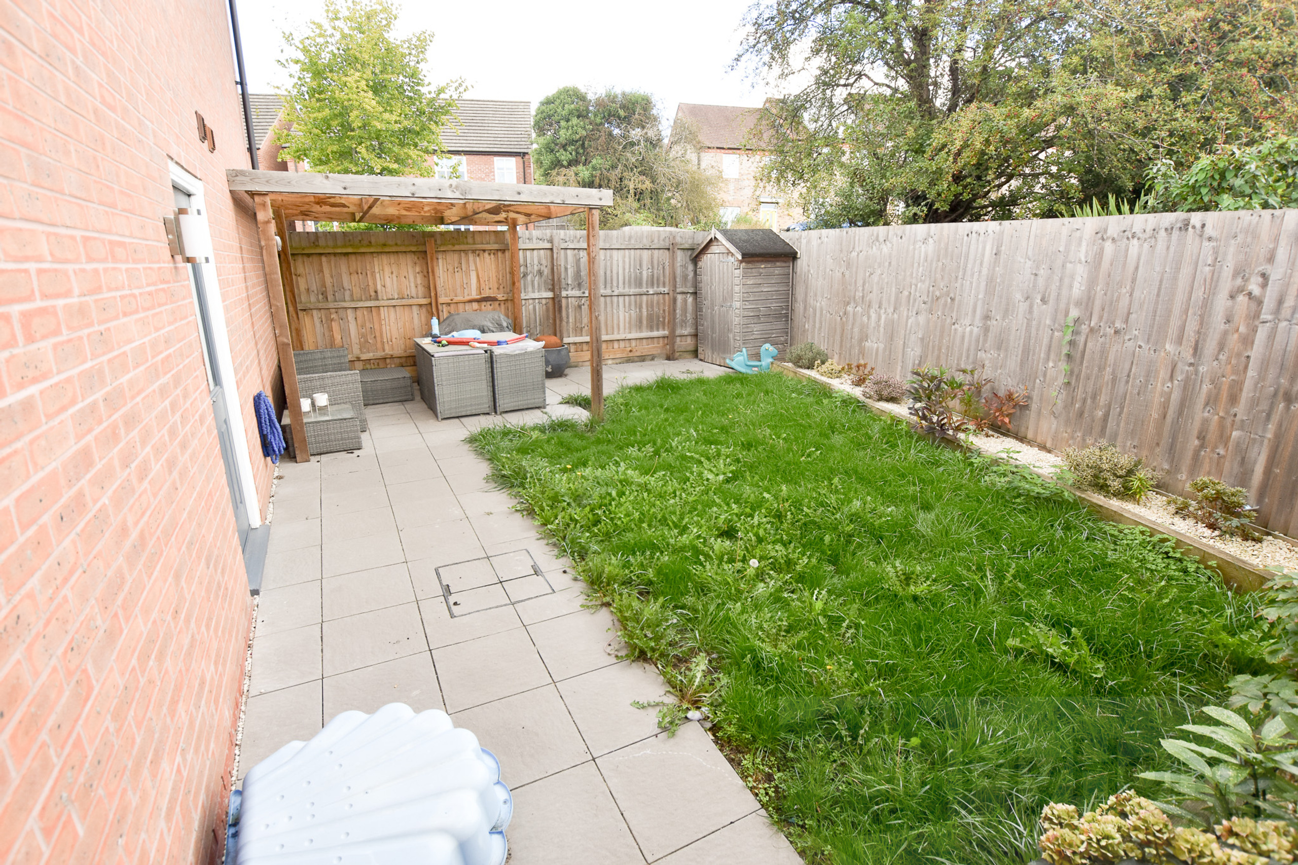 9, Maynard Close, Loughborough photo 4