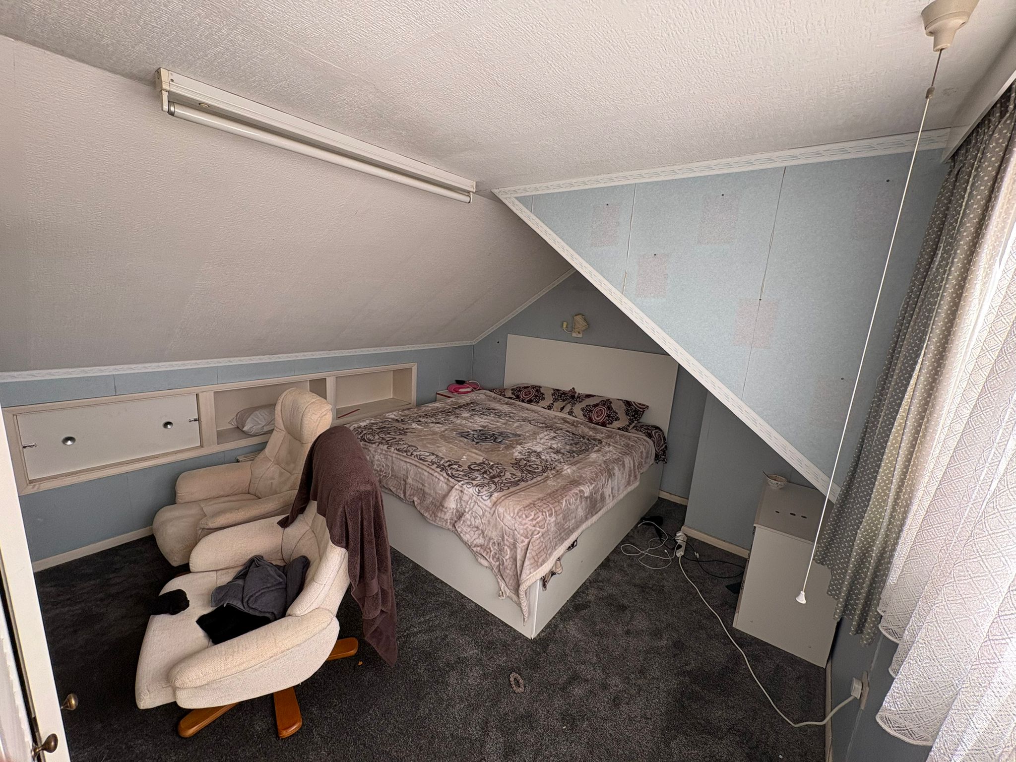 Isambard Road, Southall photo 4