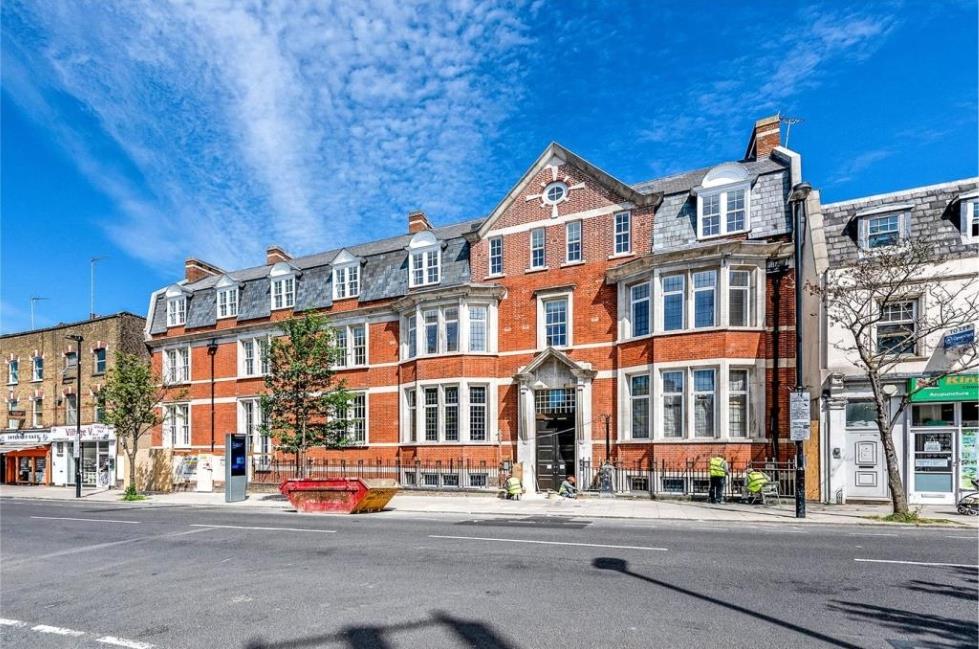 3 bedroom new flat for sale 0