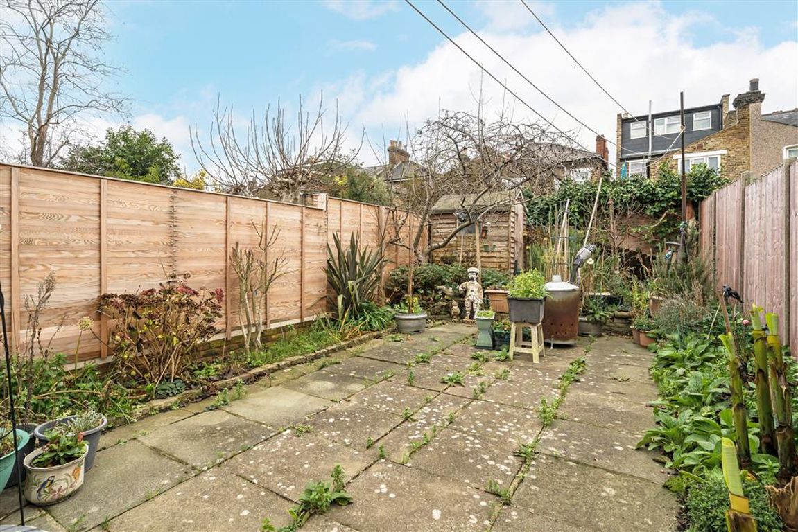 11, Arabin Road, London photo 4