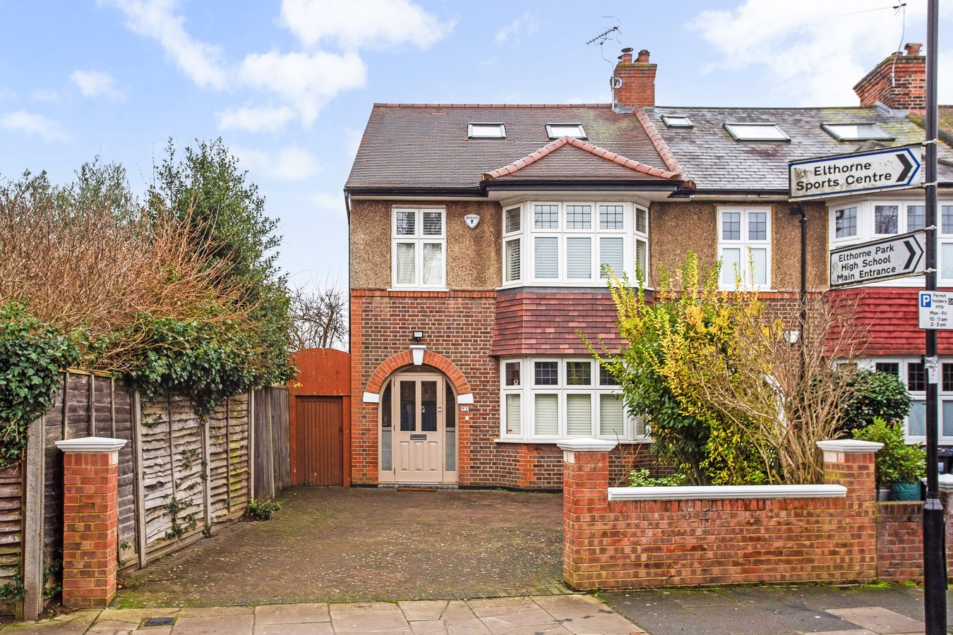 6 bedroom end terrace house for sale in London