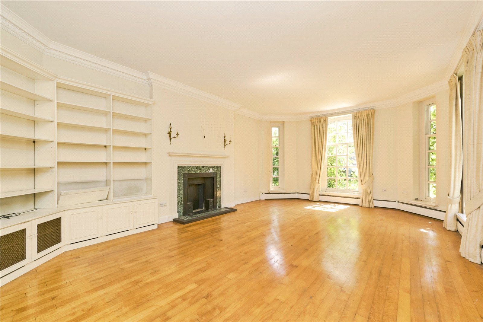 7 bedroom detached house for sale 0