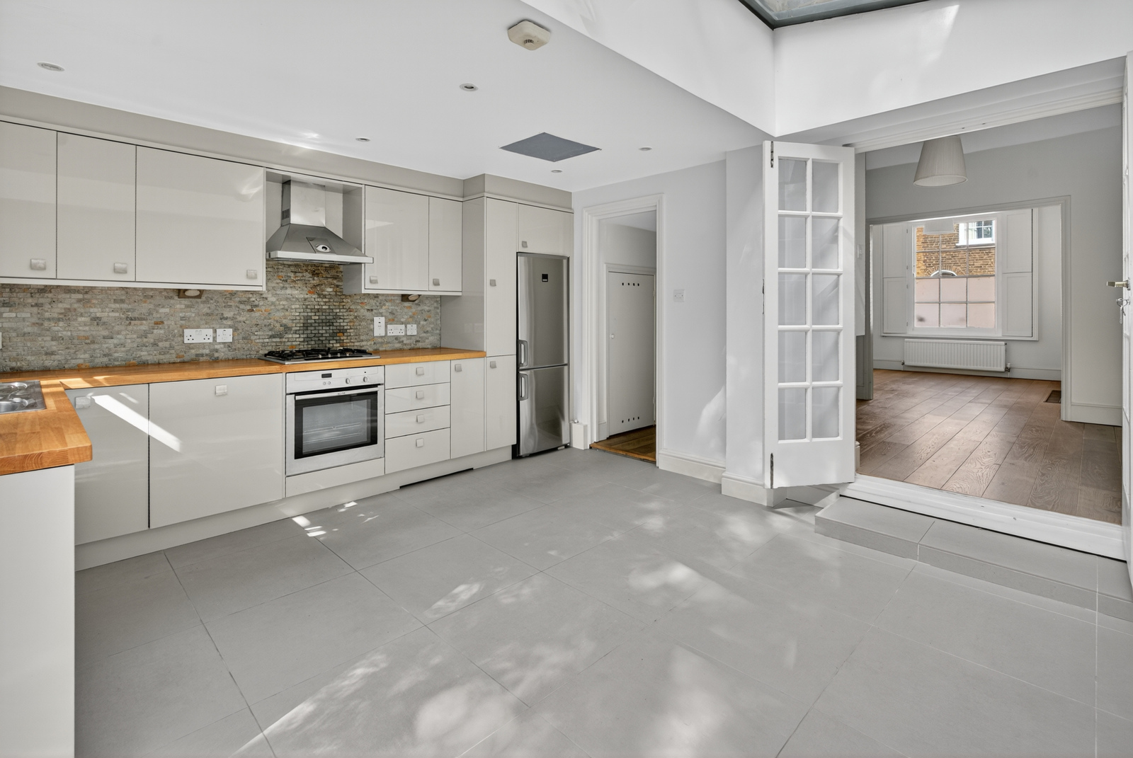 75, Clarence Way, Camden photo 2