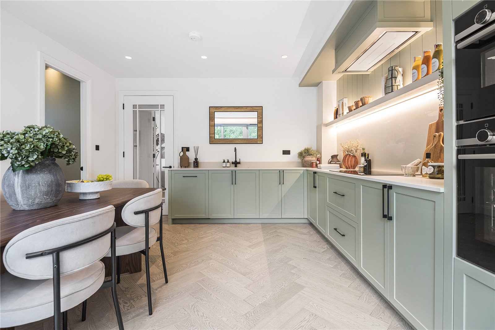 4 bedroom semi-detached new house for sale 0