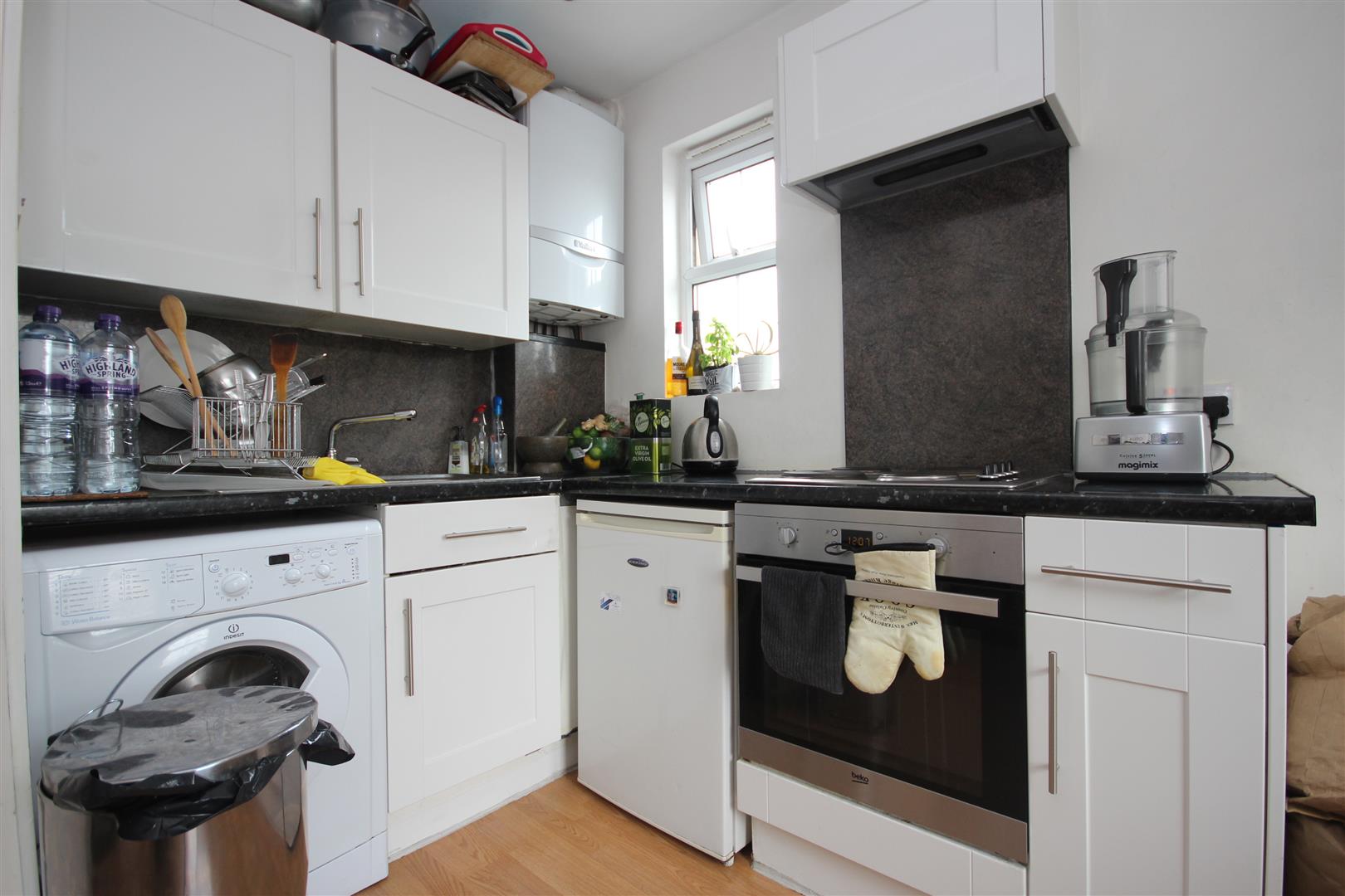 1 Bedroom Flat To Rent In Manor Park Road Harlesden Nw10