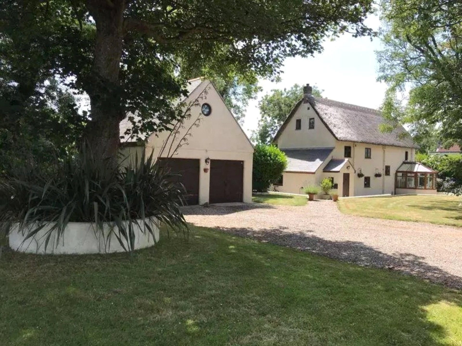 Prediction: Why the Bank of England Will Hold Interest Rates at 3.75% This Week