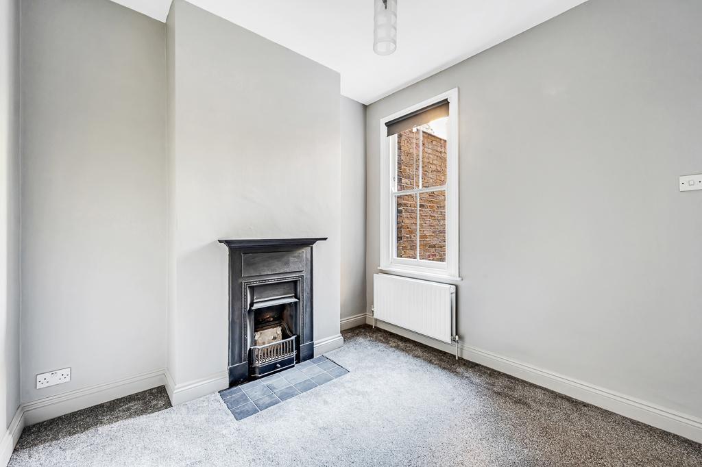 3 bedroom terraced house for sale 0