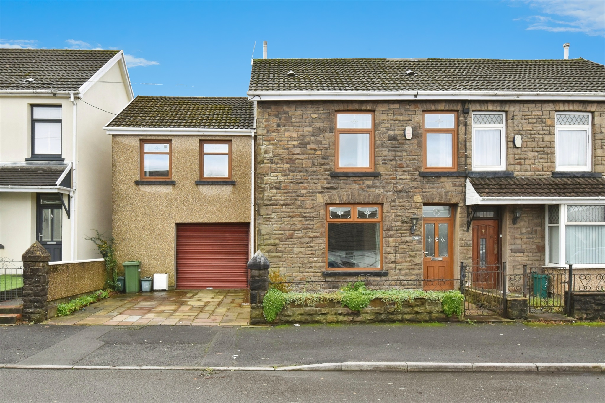 10, Brecon Road, ABERDARE photo 2
