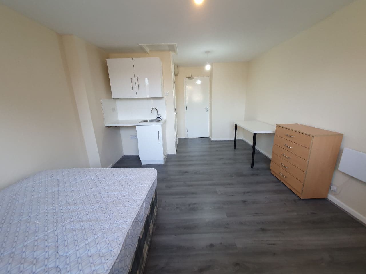Barchester Close, Uxbridge photo 3