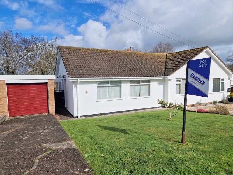 Free property report 3 Chichester Close, Exmouth, EX8 2JU Chimnie