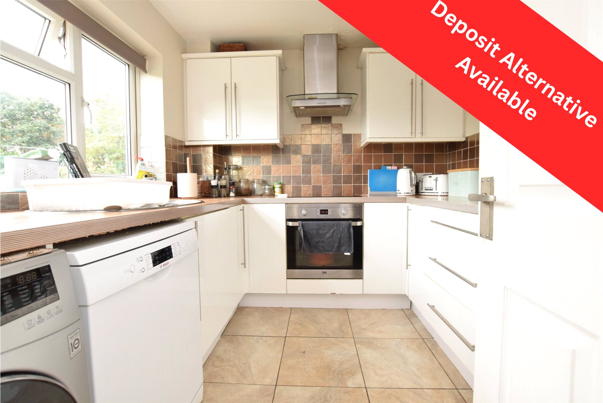 2-bed flat on 17, Royle Close, Romford, £1,550/mo