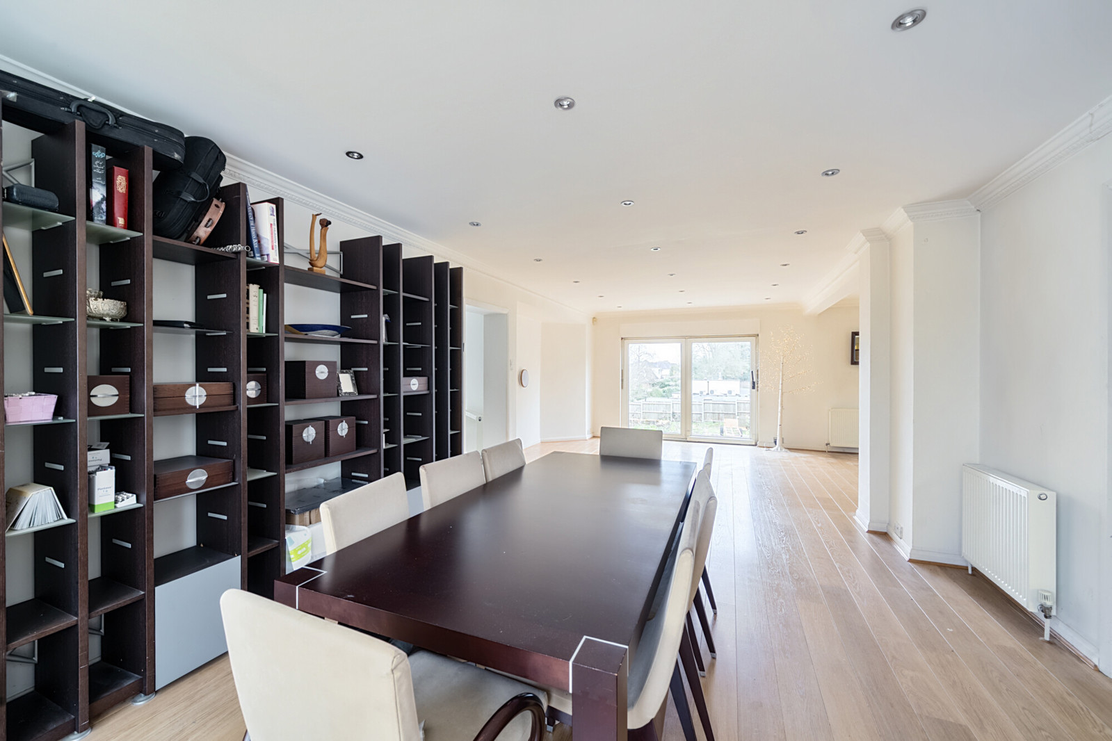 5 bedroom detached house for sale 0