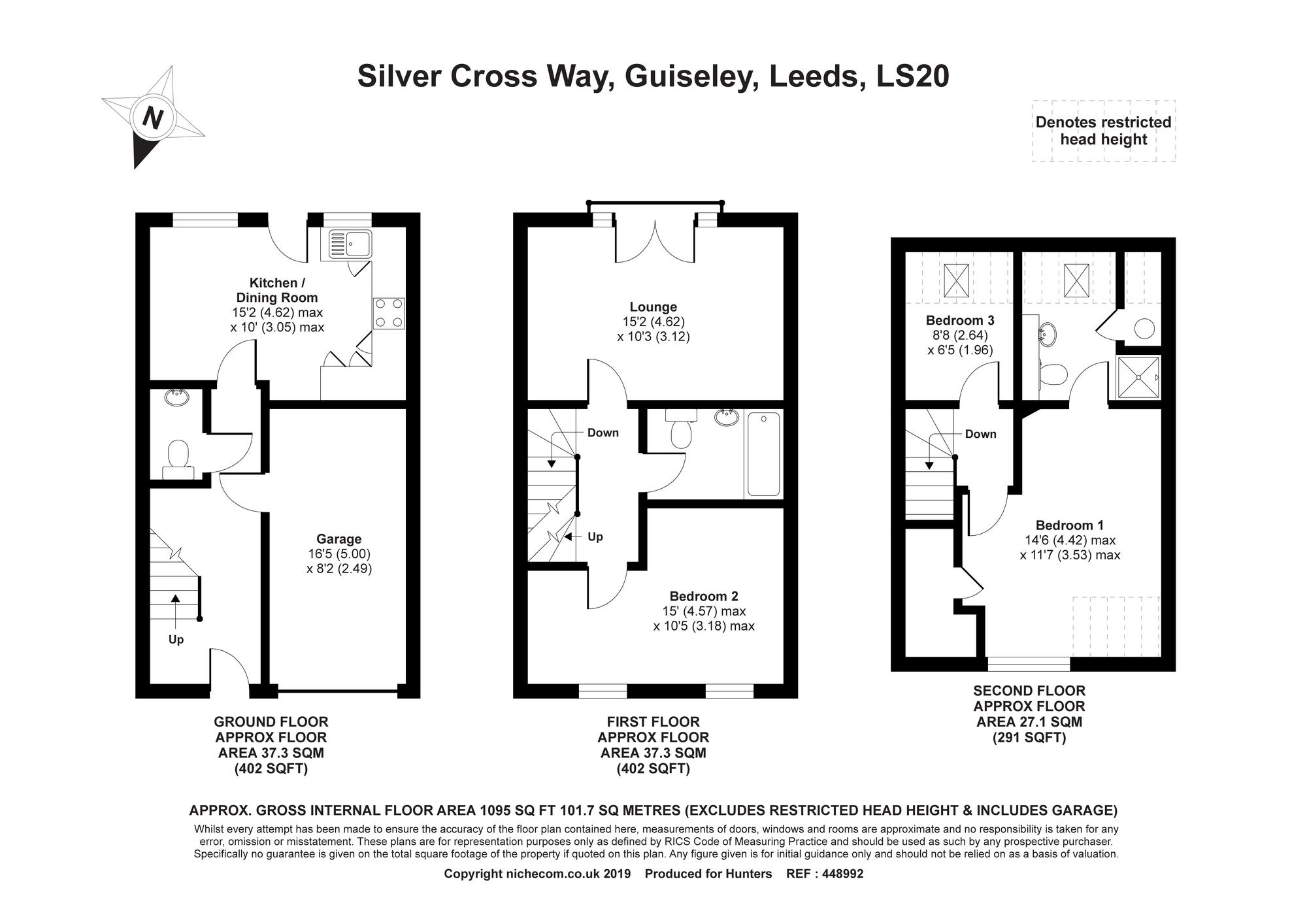 3 Bedrooms Terraced house for sale in Silver Cross Way, Guiseley, Leeds LS20