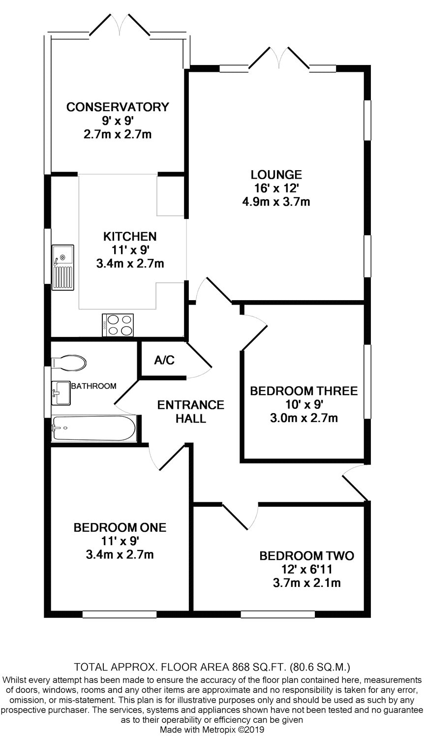 3 Bedrooms Detached bungalow for sale in Tudor Green, Jaywick, Clacton-On-Sea CO15