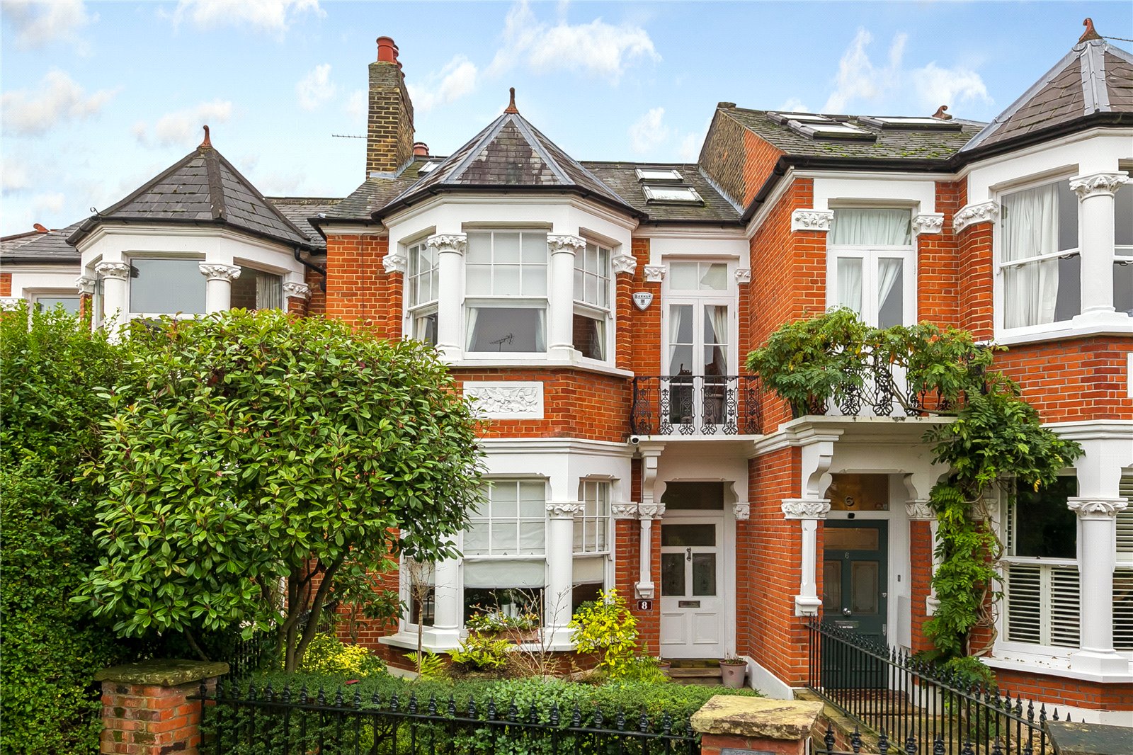 5 bedroom terraced house for sale 0
