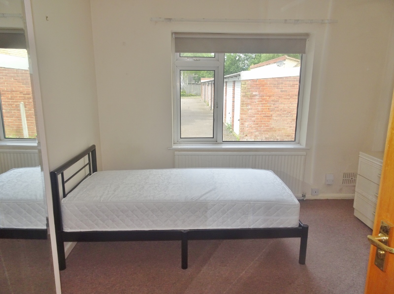 138 Brooks Road, Room 3, Cambridge photo 4