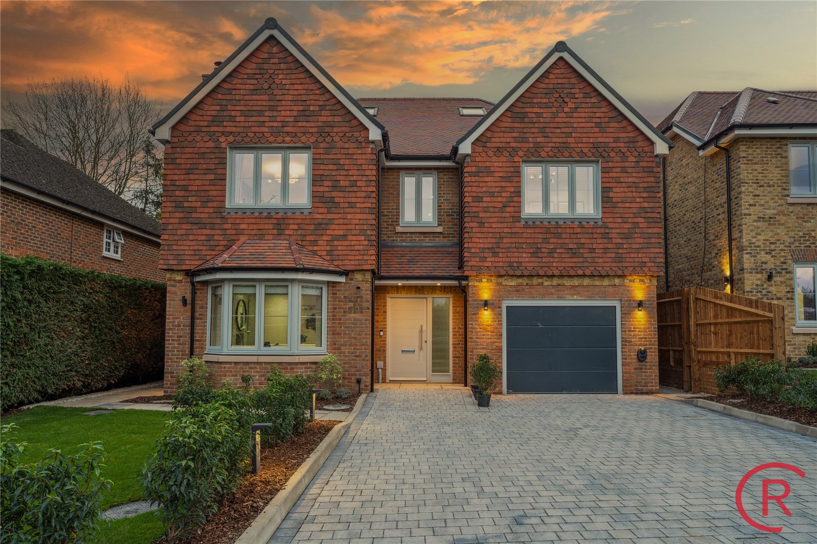 5 bedroom detached house for sale