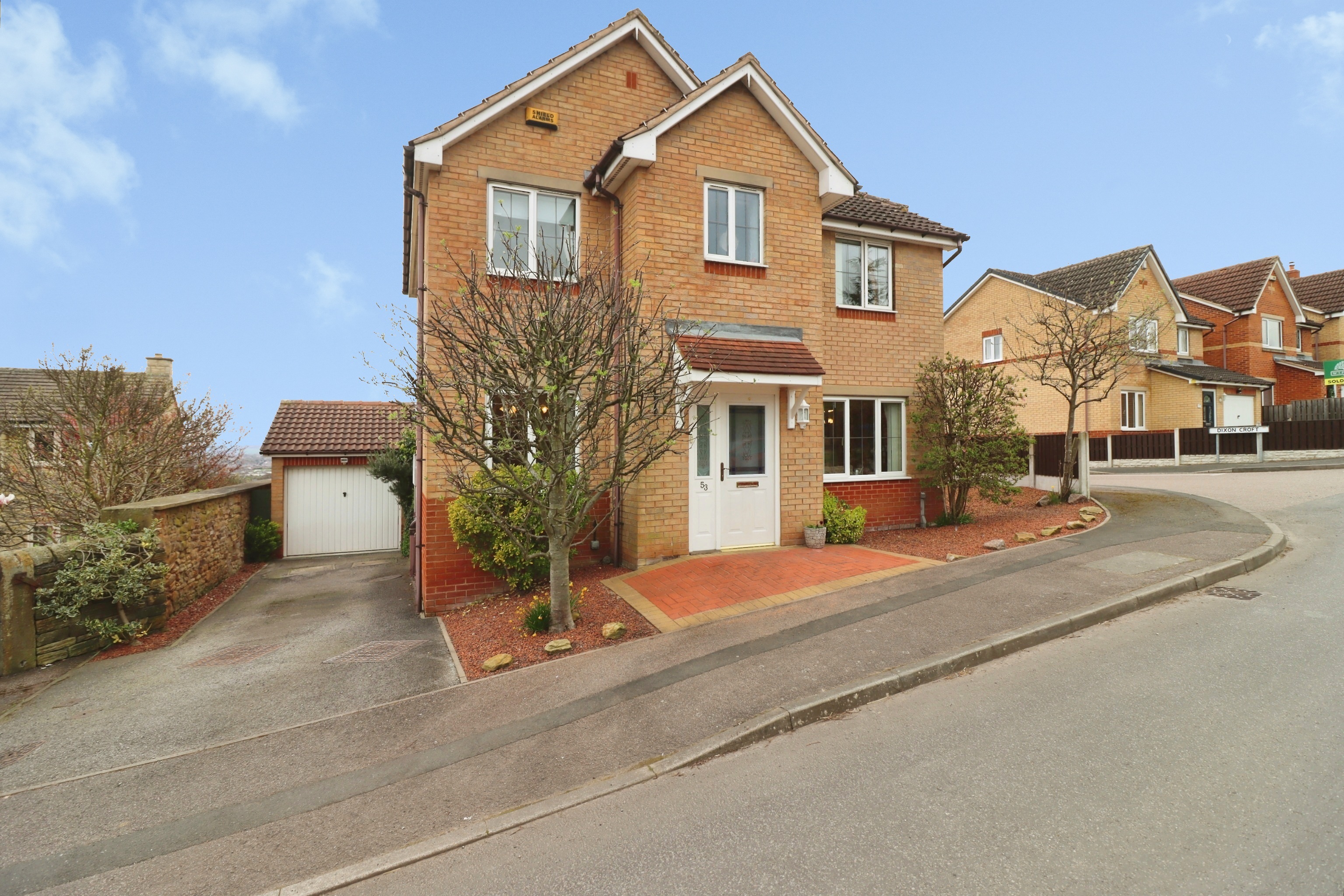 4-bed house on 53 Glasshouse Lane, Glasshouse Lane, Chesterfield, £300,000
