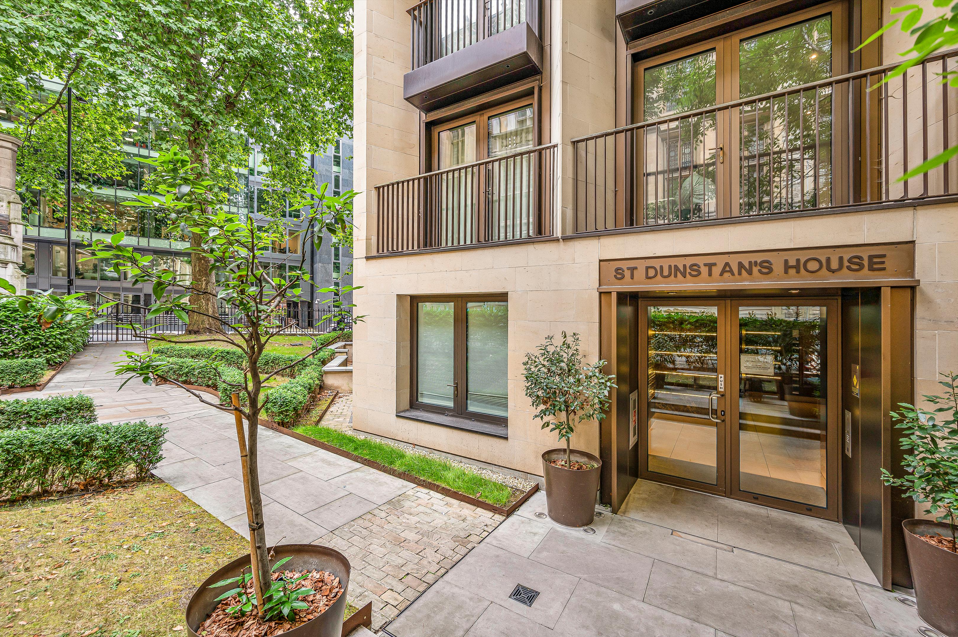 2 bedroom flat for sale 0